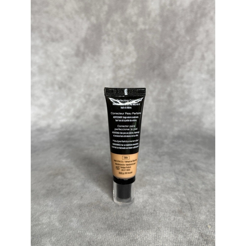 Younique Mineral Touch Skin Perfecting Concealer .34oz/10ml Chiffon New - Picture 2 of 2